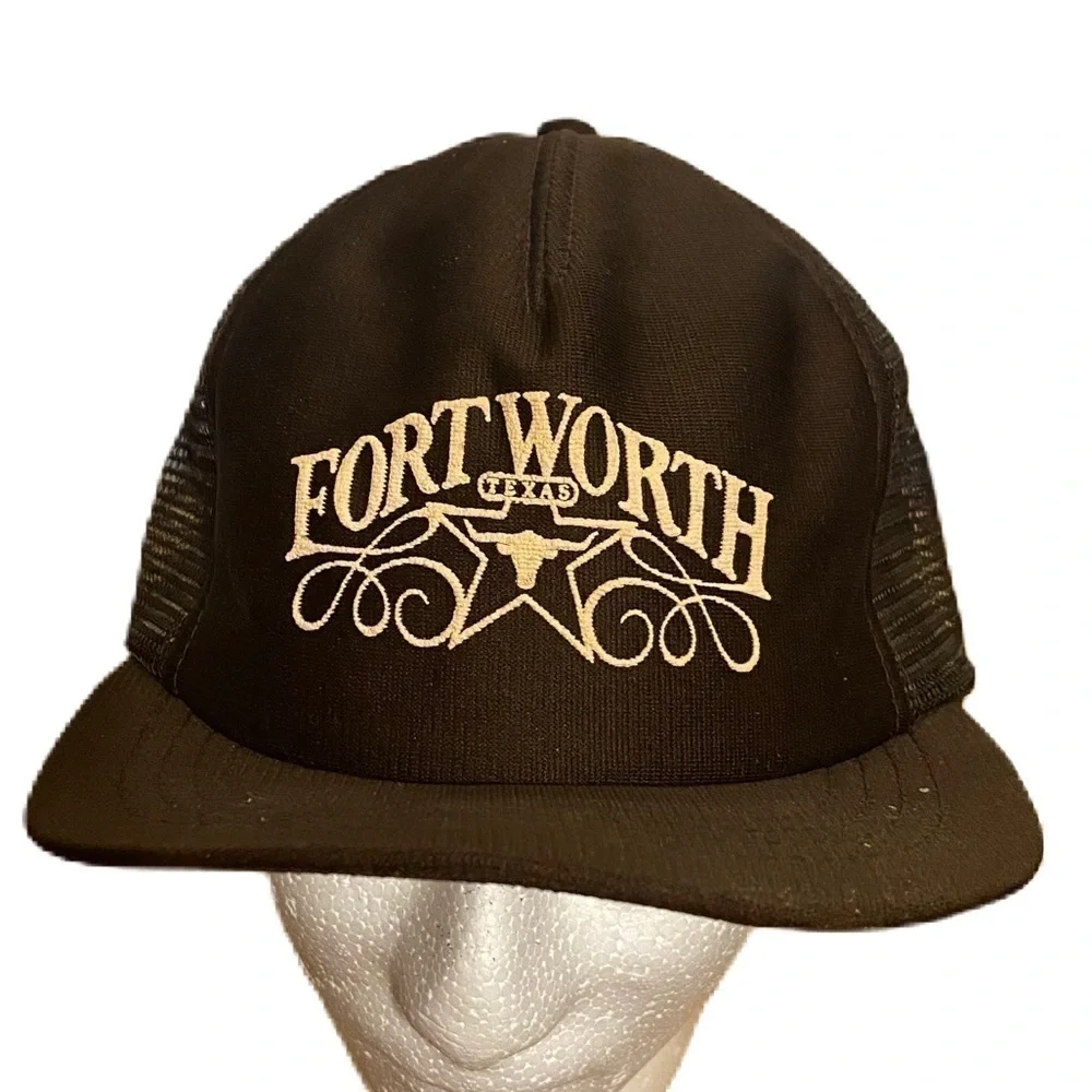 Vintage Fort Worth Texas Snap Back Mesh 80s Trucker Hat Brown Puffy Print 90s